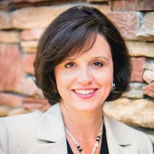 Meet your Posher, Cari